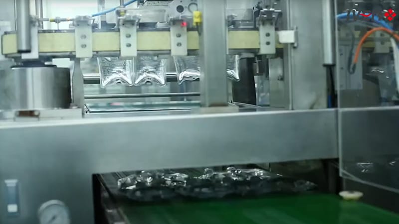 Non-PVC Infusion Bag IV Solution Production Line