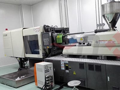 Injection Molding Machine